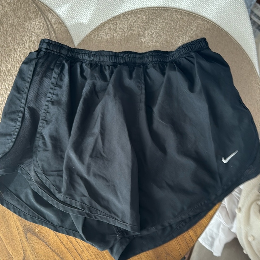 Nike Women’s Black Drifit Short Size Medium